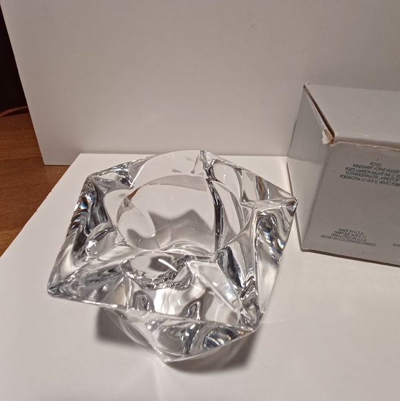 EUC Vintage PartyLite 24% Lead Crystal Windswept Votive Candle Holder - Picture 3 of 7